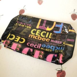 セシルマクビー(CECIL McBEE)の【美品】CECIL McBEE セシルマクビー ボックスポーチ(ポーチ)