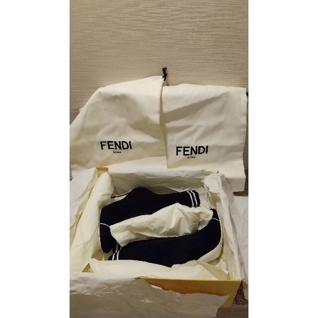 FENDI(フェンディ)の【ちむちむ様専用】FENDI ロココアンクルブーツ ソックスブーツ フェンディ レディースの靴/シューズ(ブーツ)の商品写真