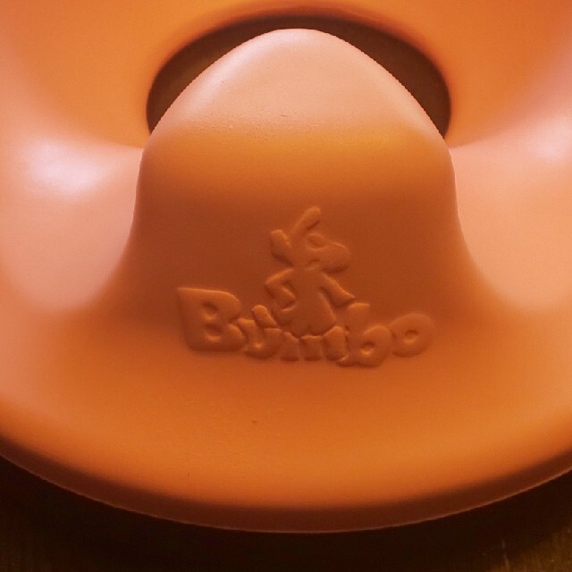 Bumbo(バンボ)のバンボ（Bumbo）トイレトレーナー キッズ/ベビー/マタニティのキッズ/ベビー/マタニティ その他(その他)の商品写真