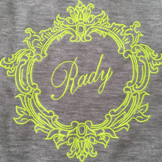 Rady(レディー)のRady★KIDS☆セットアップ・パーカー２点SET キッズ/ベビー/マタニティのキッズ服男の子用(90cm~)(その他)の商品写真