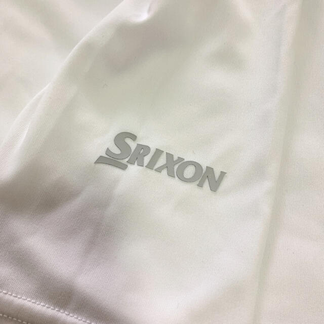 Srixon(スリクソン)のSRIXON ♡ 長袖インナー ホワイト スポーツ/アウトドアのゴルフ(ウエア)の商品写真