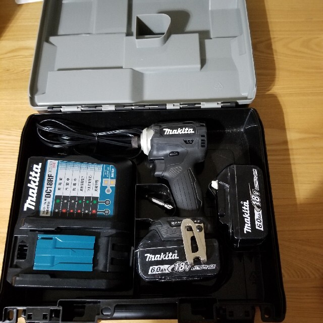 マキタ 18V インパクトドライバー 工具/メンテナンス ...