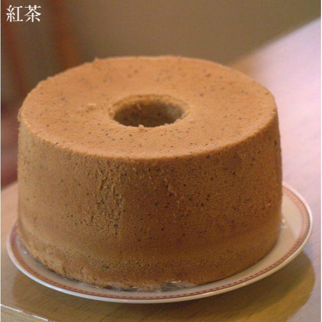 簡易包装　紅茶のシフォンケーキ　クール便配送 食品/飲料/酒の食品(菓子/デザート)の商品写真