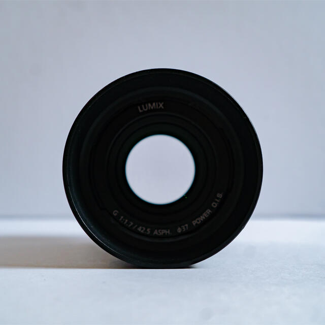 Panasonic(パナソニック)のPanasonic LUMIX G 25mm/F1.7・42.5mm/F1,7 スマホ/家電/カメラのカメラ(レンズ(単焦点))の商品写真