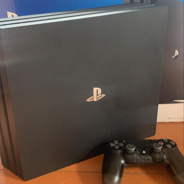 PS4pro ジェットブラック 1TB 新型