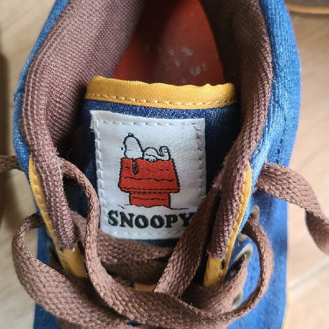 SNOOPY(スヌーピー)のSNOOPY(スヌーピー)　ハイカットスニーカー　20cm キッズ/ベビー/マタニティのキッズ靴/シューズ(15cm~)(スニーカー)の商品写真