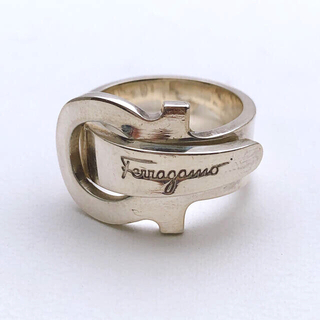 サルヴァトーレフェラガモ(Salvatore Ferragamo)のFerragamo フェラガモ　ガンチーニ　シルバーリング　指輪　9号　925(リング(指輪))