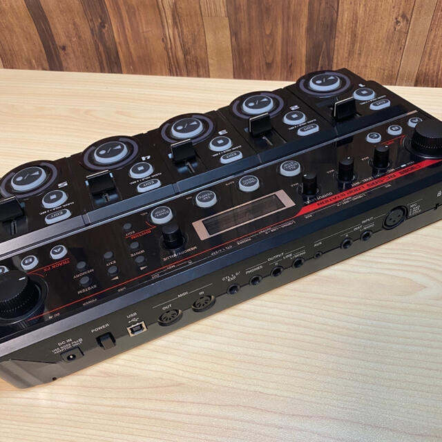 RC-505 BOSS ボス ループステーション 楽器のDJ機器(DJエフェクター)の商品写真