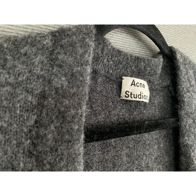 ACNE(アクネ)のAcne studios モヘアカーディガングレーraya sh mohair レディースのトップス(カーディガン)の商品写真