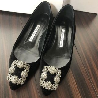 マノロブラニク(MANOLO BLAHNIK)のマノロブラニク　フラット　ハンギシ　ベロア　ベルベット　ブラック　36(バレエシューズ)