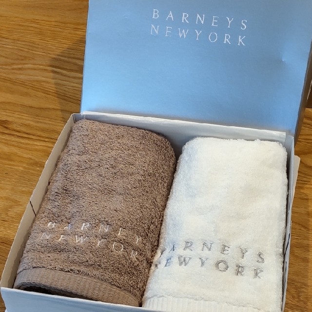 BARNEYS NEW YORK(バーニーズニューヨーク)のバーニーズニューヨーク フェイスタオルセット ホワイト＆ライトグレー インテリア/住まい/日用品の日用品/生活雑貨/旅行(タオル/バス用品)の商品写真