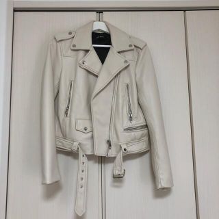 ザラ(ZARA)のZARA ライダース　アイボリー　(ライダースジャケット)