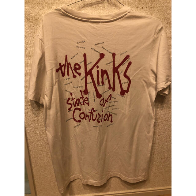 GU(ジーユー)のGU ジーユー THE KINKS ザキンクス 1983年USAツアー Tシャツ メンズのトップス(Tシャツ/カットソー(半袖/袖なし))の商品写真