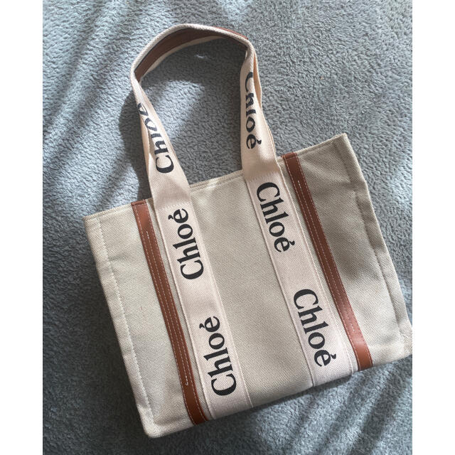 Chloe(クロエ)のキャンパスバッグ　ロゴ入り レディースのバッグ(トートバッグ)の商品写真
