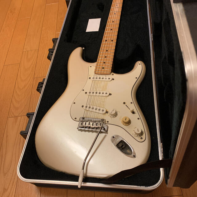 超可爱の Fender フェンダーUSAストラトキャスター アメリカンスタンダード エレキギター