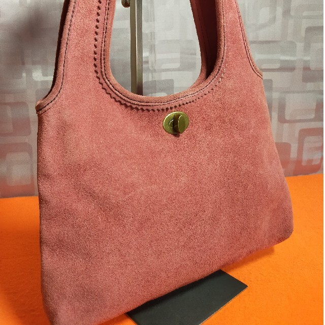 miumiu(ミュウミュウ)のミュウミュウ MIUMIU スエード ハンドバッグ ピンク 505 レディースのバッグ(ショルダーバッグ)の商品写真