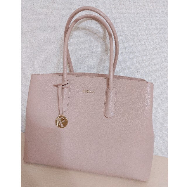 FURLA　トートバッグ