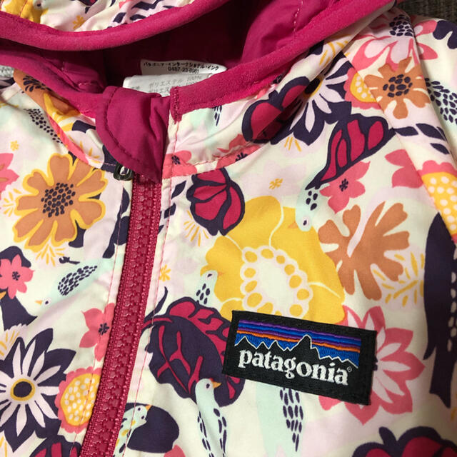 patagonia(パタゴニア)のPatagoniaキッズ 80-90 リバーシブルアウター キッズ/ベビー/マタニティのベビー服(~85cm)(ジャケット/コート)の商品写真