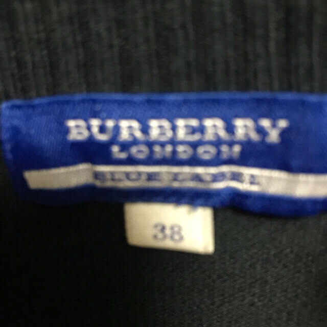 BURBERRY BLUE LABEL(バーバリーブルーレーベル)のバーバリー　パーカー レディースのトップス(パーカー)の商品写真