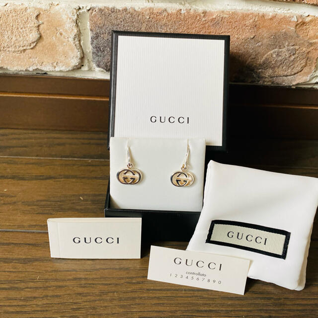 Gucci(グッチ)のGUCCI グッチ　ピアス レディースのアクセサリー(ピアス)の商品写真