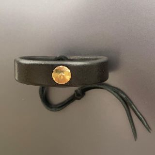 ゴローズ(goro's)のゴローズ　goros レザーブレス 金メタル付き(ブレスレット)