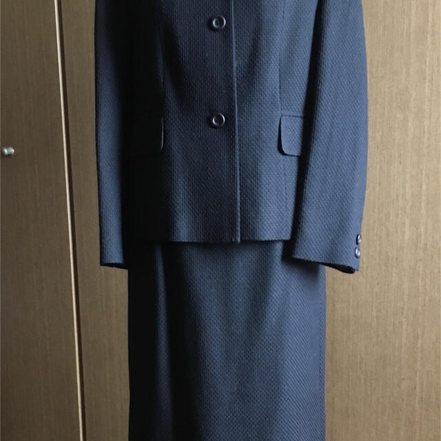 OFUON(オフオン)のオフオン　スーツ　サイズ42 レディースのフォーマル/ドレス(スーツ)の商品写真