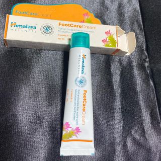 Himalaya foot care cream(フットケア)