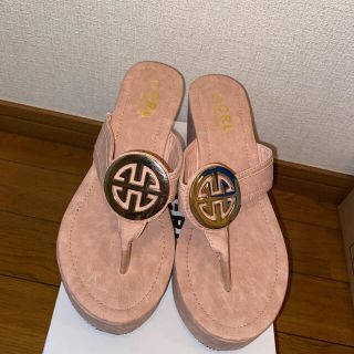 グレイル(GRL)のグレイル♡ 【脚長効果抜群】金具デザイン付き厚底サンダル ピンク(サンダル)