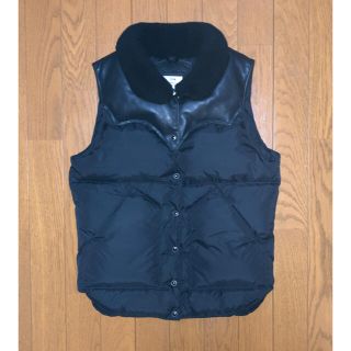 ロッキーマウンテンフェザーベッド(Rocky Mountain Featherbed)の美品 ロッキーマウンテン ダウンベスト 7/8 黒 ブラック クリスティベスト(ダウンベスト)