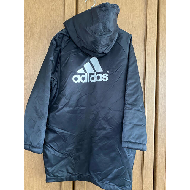 adidas(アディダス)のアディダス　子ども　ベンチコート キッズ/ベビー/マタニティのキッズ服男の子用(90cm~)(コート)の商品写真