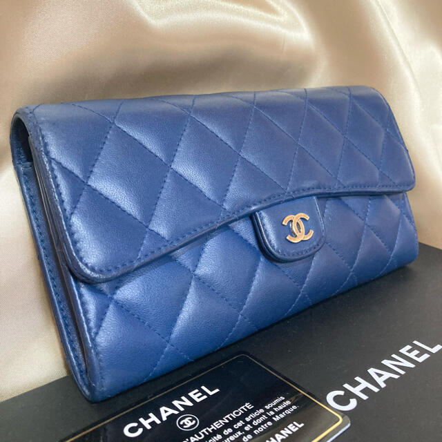 美品♡ CHANEL シャネル マトラッセ フラップ 長財布 ブルー 正規品 - 財布