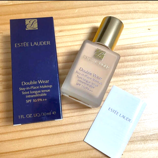 Estee Lauder(エスティローダー)のエスティローダー 新品　ダブル ウェア  30ml ファンデーション コスメ/美容のベースメイク/化粧品(ファンデーション)の商品写真