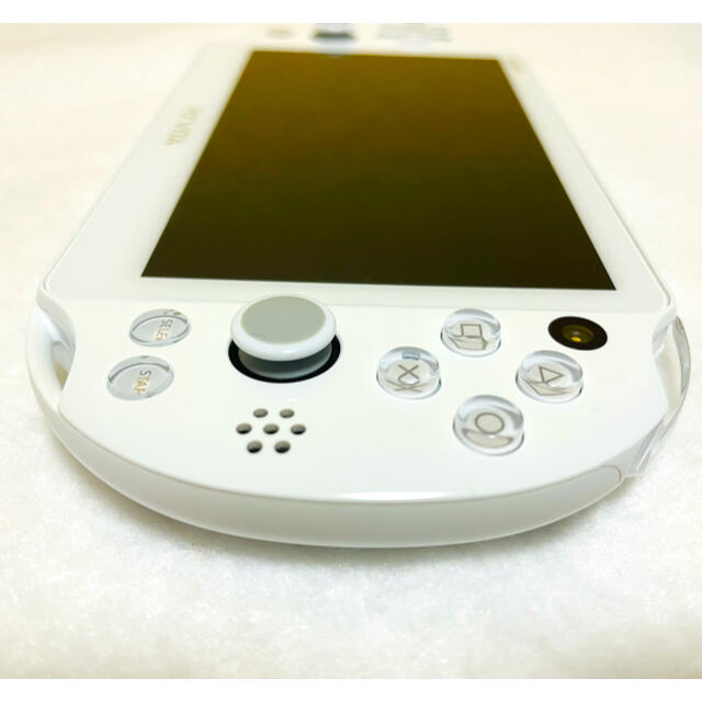 PlayStation Vita(プレイステーションヴィータ)の☆美品☆PS VITA ファイナルファンタジー X/X-2 本体のみ 画面傷無し エンタメ/ホビーのゲームソフト/ゲーム機本体(家庭用ゲーム機本体)の商品写真