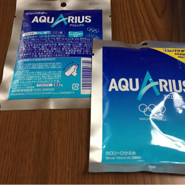 コカ・コーラ(コカコーラ)のアクエリアス粉末1リットル用×5袋 賞味期限半年以上 b. 食品/飲料/酒の健康食品(その他)の商品写真