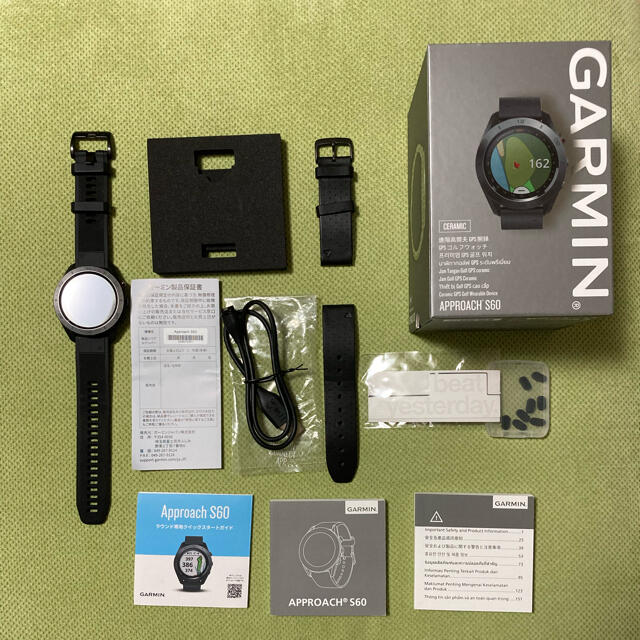 GARMIN(ガーミン)の再値下げ 極美品ガーミンアプローチS60 セラミック ゴルフウォッチGPS腕時計 スポーツ/アウトドアのゴルフ(その他)の商品写真