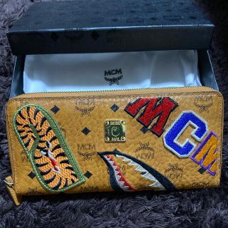 アベイシングエイプ(A BATHING APE)のBAPE MCM コラボ財布(長財布)