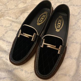 トッズ(TOD'S)のトッズ(ローファー/革靴)