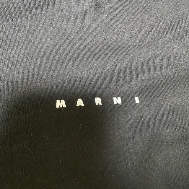 Marni(マルニ)の新品 本物 正規品 MARNI マルニ メンズ パーカー 黒 ロゴ メンズのトップス(パーカー)の商品写真