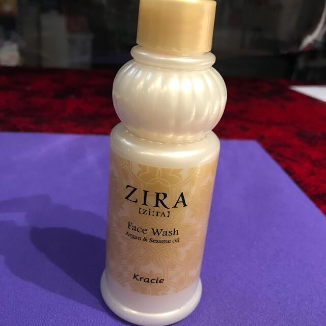 Kracie(クラシエ)のZira Face Wash ジーラ　フェイスウォッシュ　150ml コスメ/美容のスキンケア/基礎化粧品(洗顔料)の商品写真