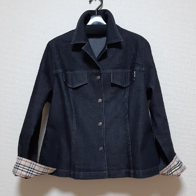 BURBERRY(バーバリー)のBURBERRY-London　デニム(ストレッチ)サイズ15(M～L)　値下げ レディースのジャケット/アウター(Gジャン/デニムジャケット)の商品写真