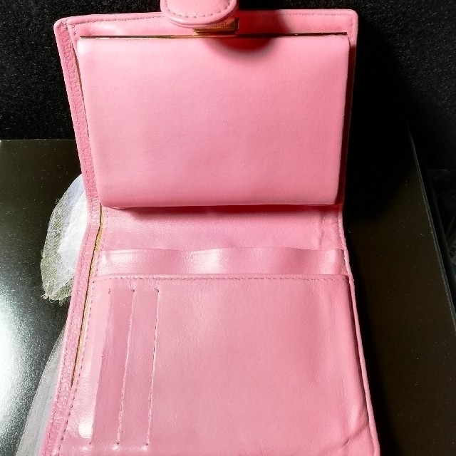 完売♥CHANEL♥キャビアスキン/がま口折り財布/ピンク
