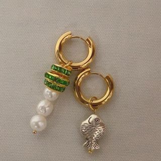 チャーム ピアス　☺︎♡(ピアス)