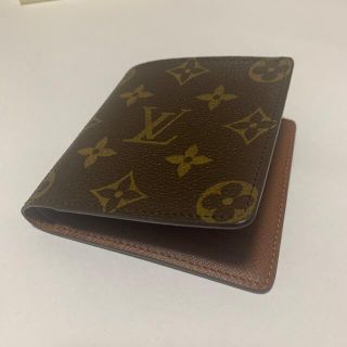 ⭐️未使用LOUIS VUITTON モノグラム 折 札入れ