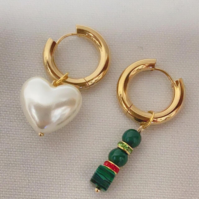 チャーム ピアス　☺︎♡ レディースのアクセサリー(ピアス)の商品写真