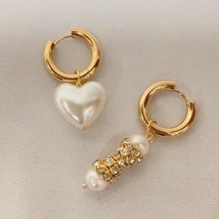 チャーム  ピアス　☺︎♡(ピアス)