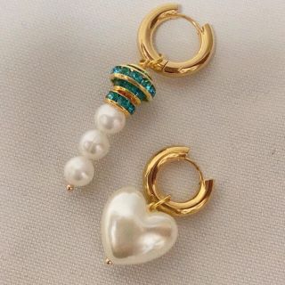 チャーム  ピアス　☺︎♡(ピアス)