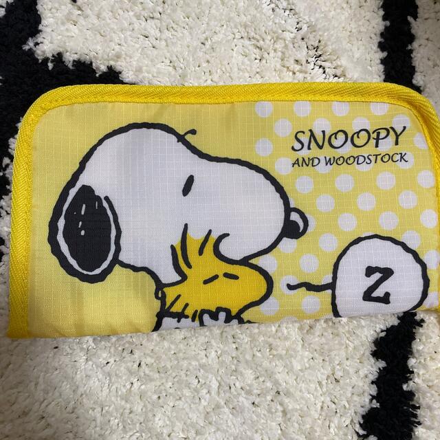 SNOOPY(スヌーピー)のスヌーピー マルチケース エンタメ/ホビーのおもちゃ/ぬいぐるみ(キャラクターグッズ)の商品写真