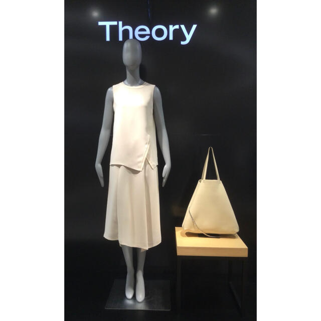 theory(セオリー)のTheory 21ss ノースリーブブラウス レディースのトップス(シャツ/ブラウス(半袖/袖なし))の商品写真