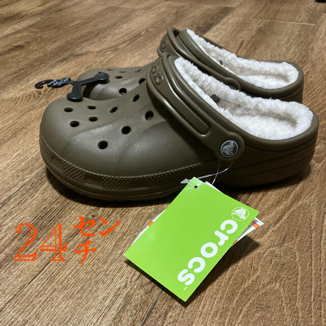 crocs(クロックス)の24㎝　クロックス crocs  ユニセックス　ボア　クロックス レディースの靴/シューズ(サンダル)の商品写真