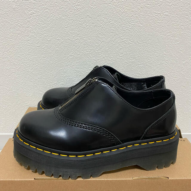 Dr.Martens(ドクターマーチン)のDr.Martens / AURIAN II QUAD ジップ シューズ レディースの靴/シューズ(ローファー/革靴)の商品写真